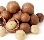 Organic Macadamia nuts in Shell
